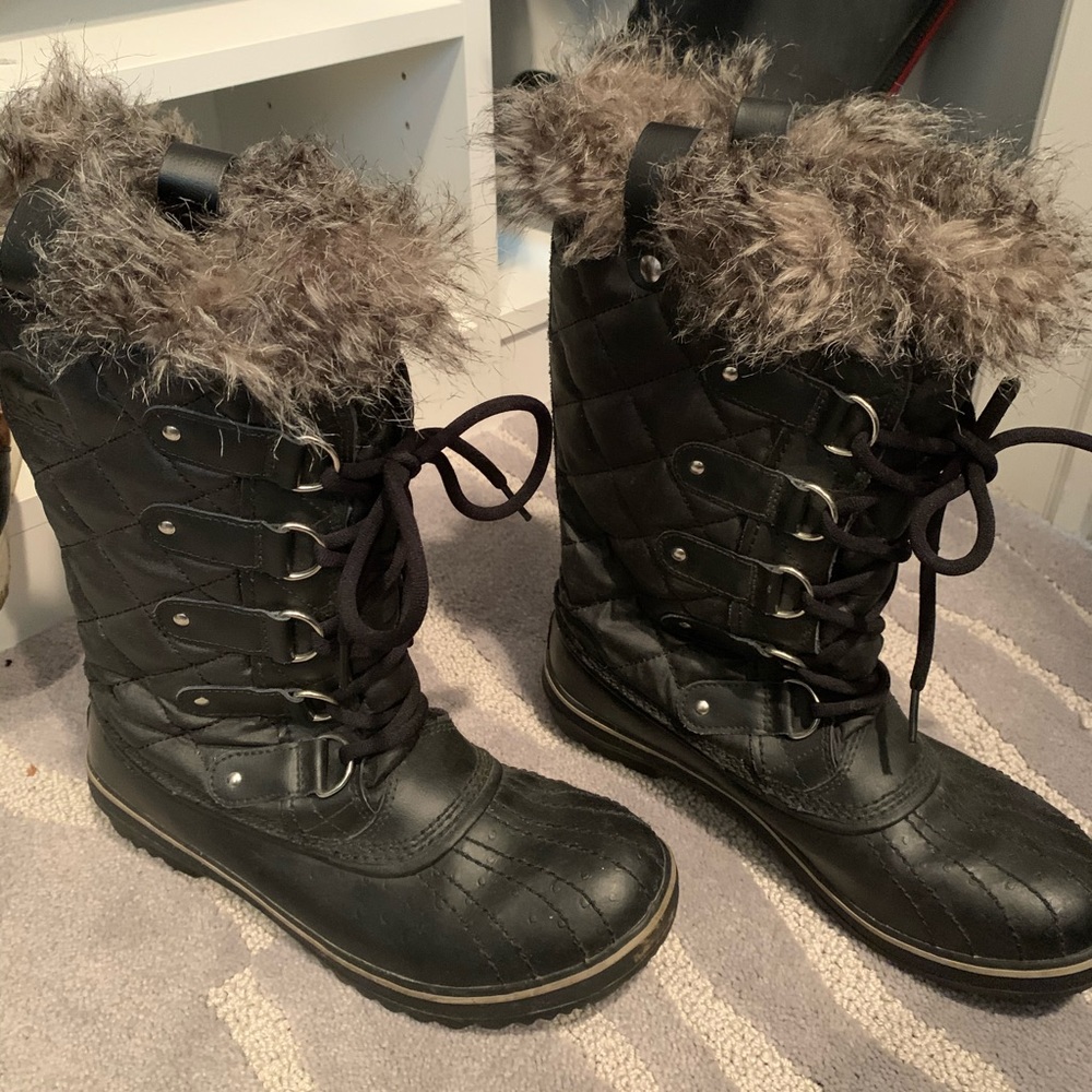 Sorel winter snow boots